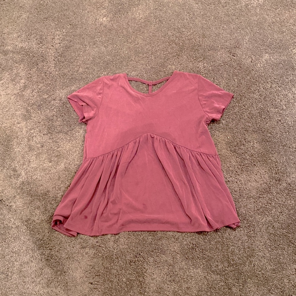 Girls short sleeve top, size 10Y, color burgundy.
